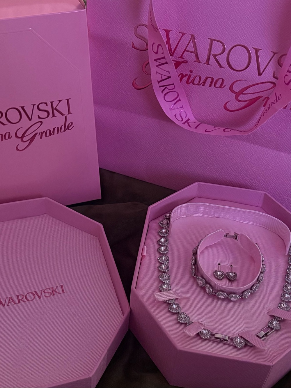 Swarovski Ariana Grande Heart Crystal Necklace - Picture 2 of 6
